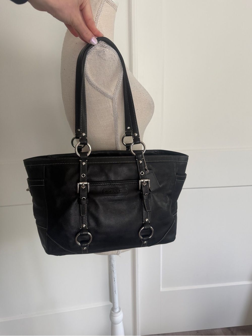 Coach Black Leather Tote Satchel - Picture 5 of 7